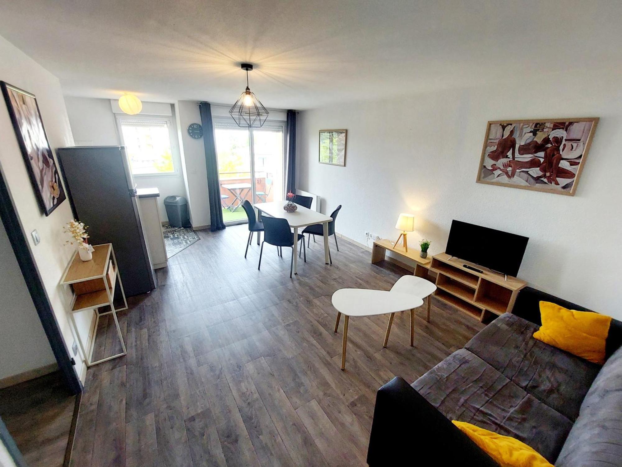 Appartamento Le Montauriol - Logement Avec Terrasse - Piscine -Tennis - Place De Parking Privee Montauban Esterno foto